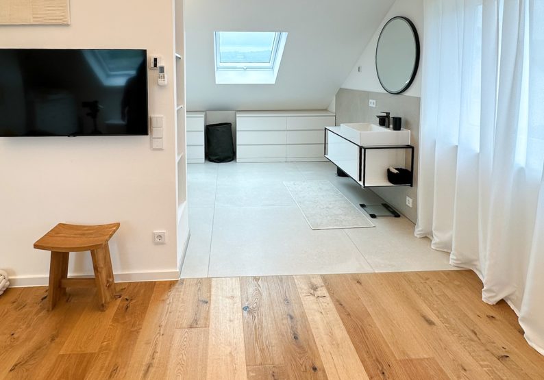 Schlafzimmer mit Bad