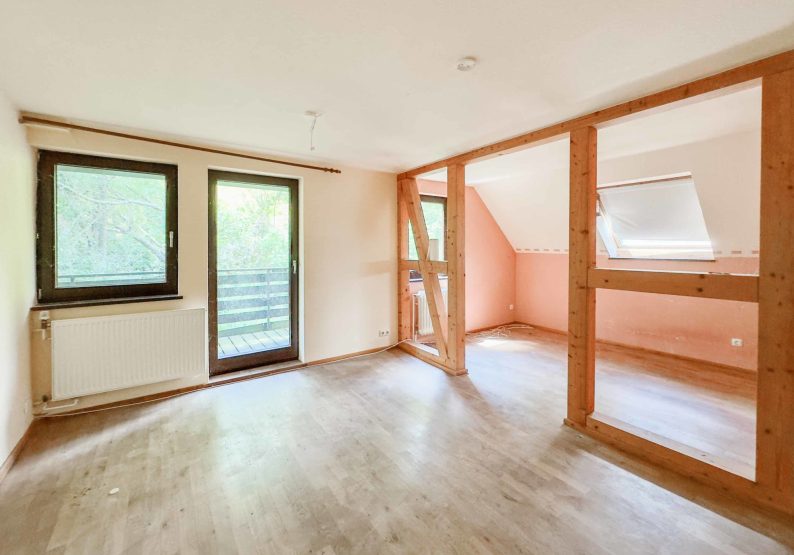 Wohnhaus DG Zimmer