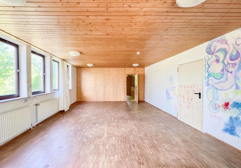 Wohnhaus UG Zimmer