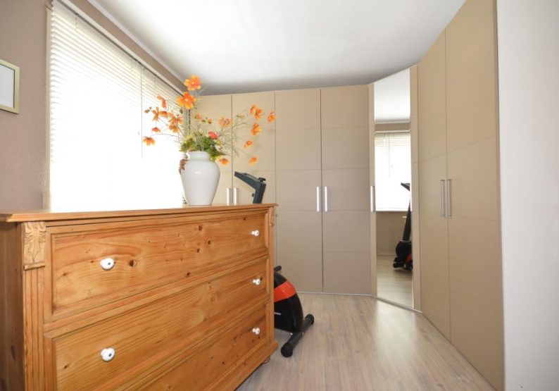 Schlafzimmer-Ankleidebereich