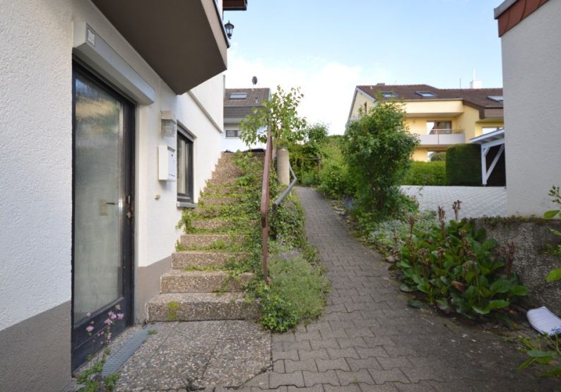 UG-Wohnungseingang