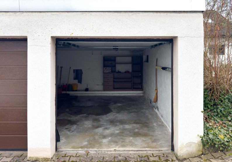 Garage-geoeffnet